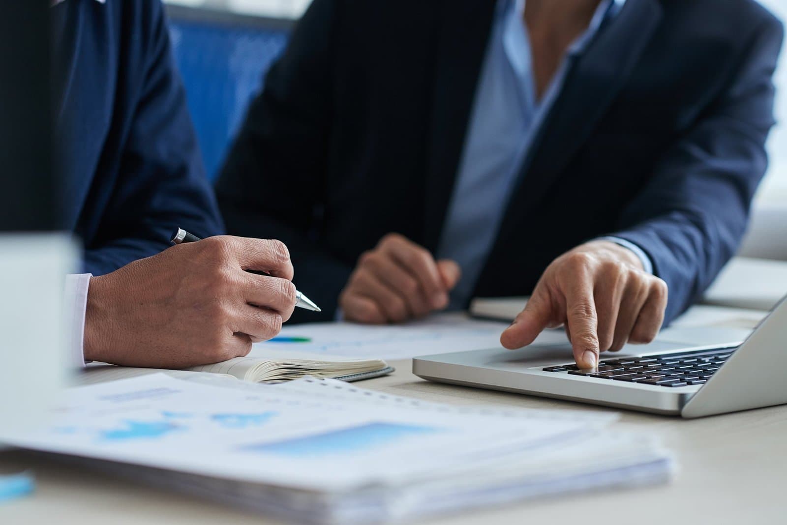 How to Create a Balanced Investment Portfolio
